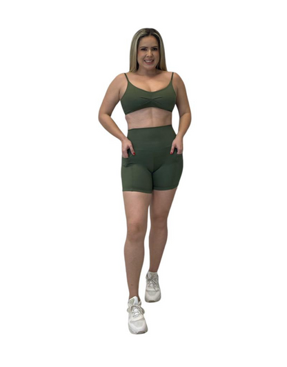 Conjunto Short Basico Poliamida Light com Bolso - Verde Militar